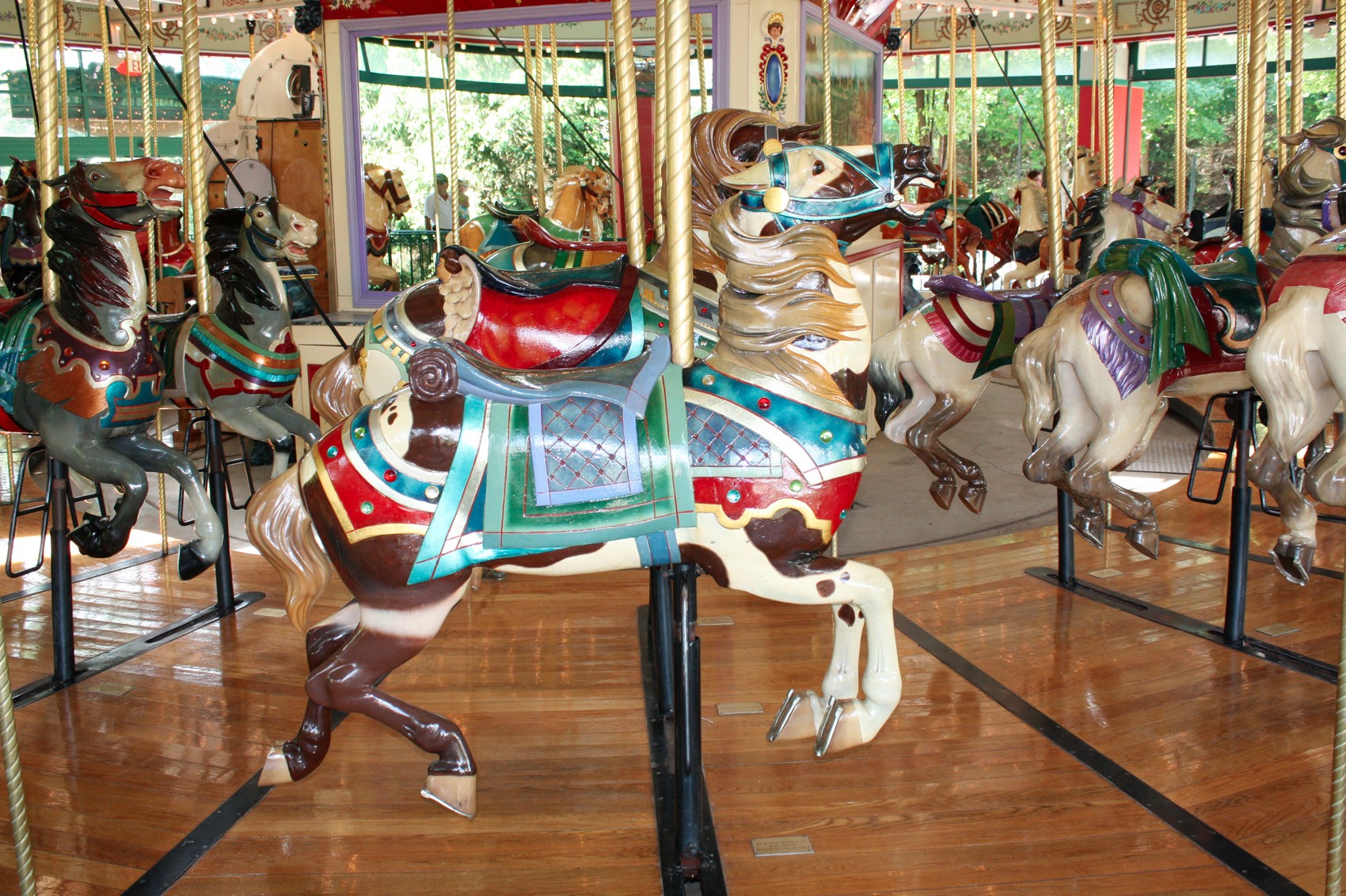 1914-Mangels-Illions-Columbus-Zoo-historic-carousel