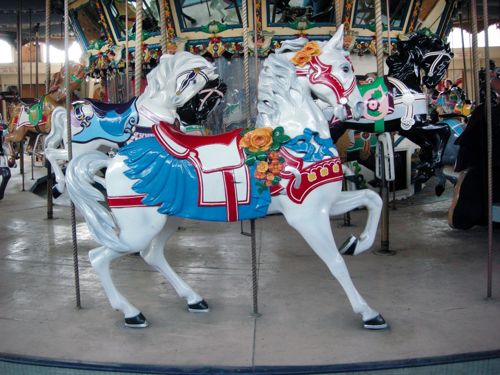 Ca-1909-Historic-Memphis-Libertyland-Dentzel-carousel-horse-2008-j-caruso-photo