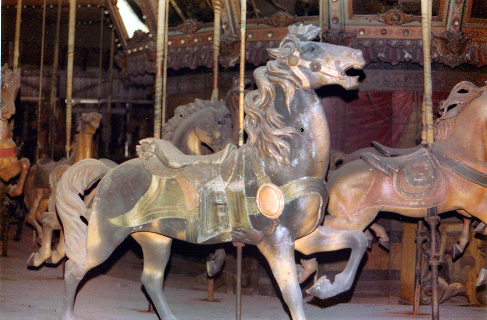 1927-Rock-Springs-WV-D-C-Muller-carousel-horse-Tuttle-photo