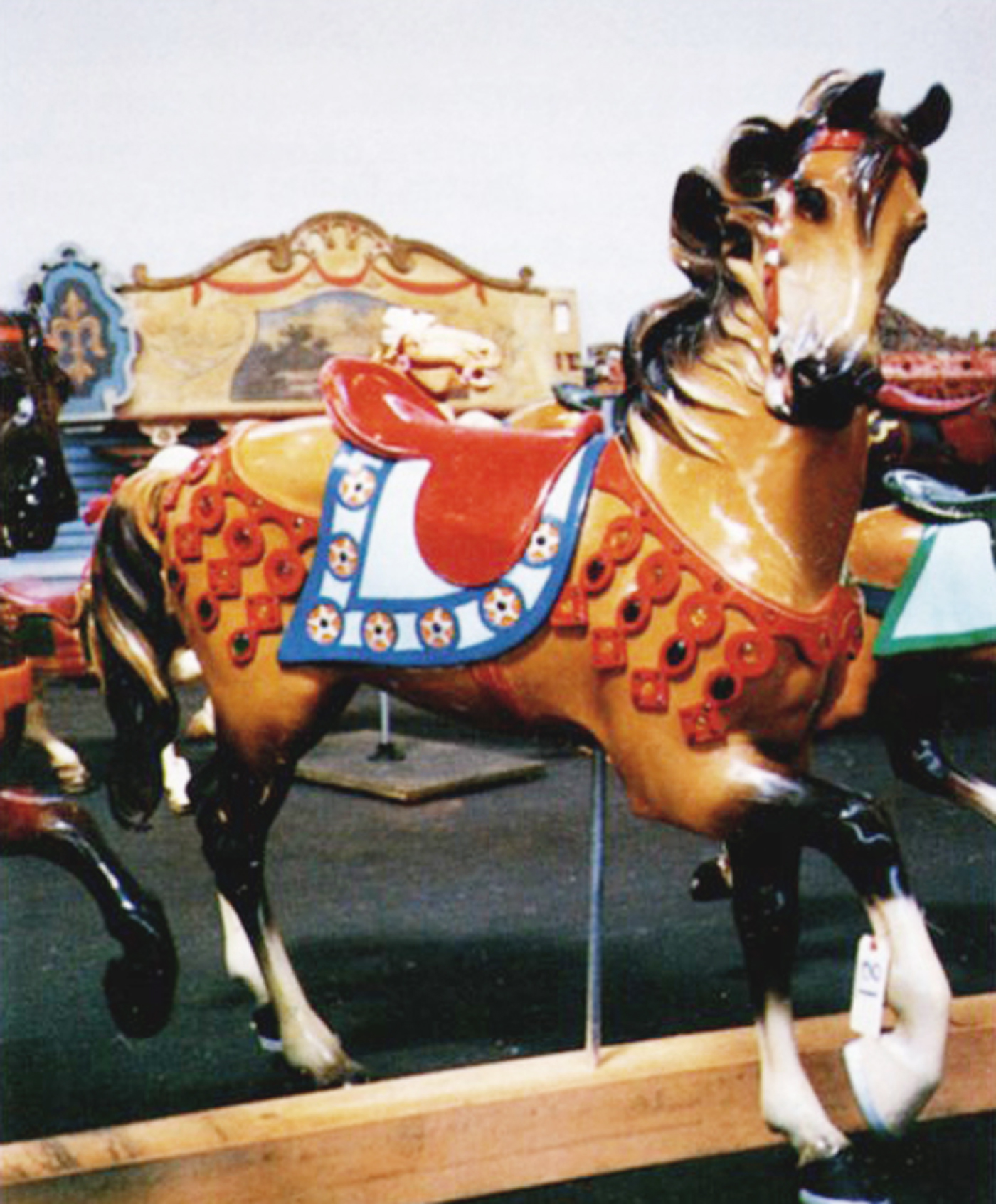 Circus-World-Illions-supreme-carousel-horse-33-3-1991AMCSF