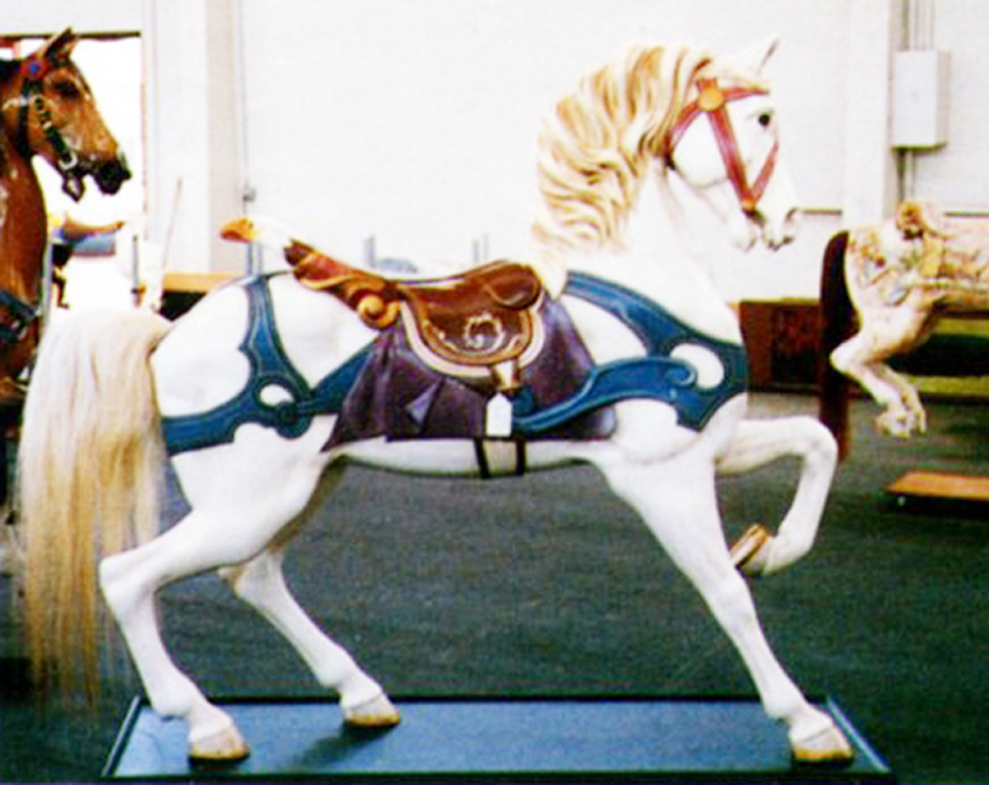 ca-1900-04-Dentzel-stander-26.4-SF-carousel-auction-91